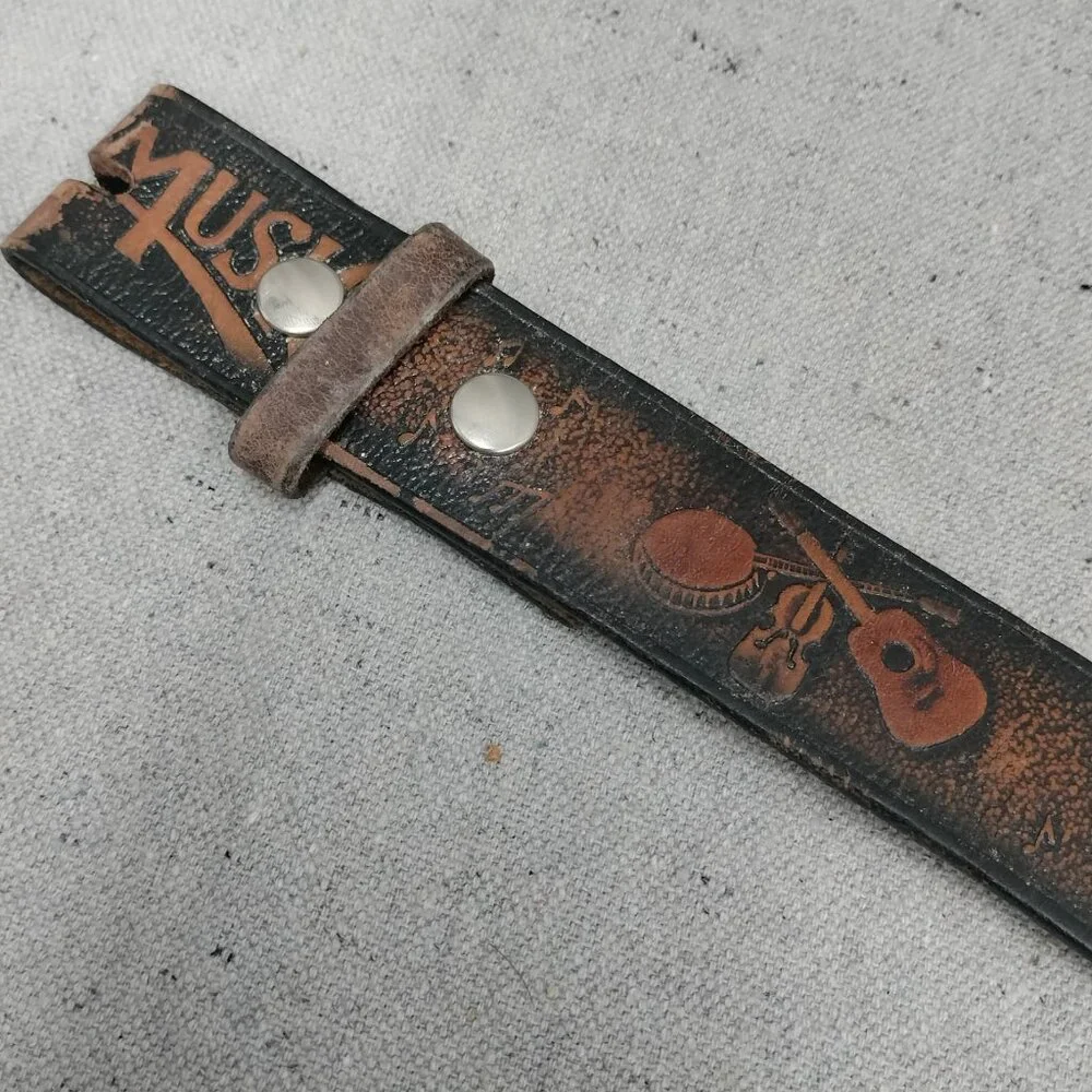 Vintage 80s Tooled Guitar Banjo Fiddle Country Music Brown Leather Belt XS Small